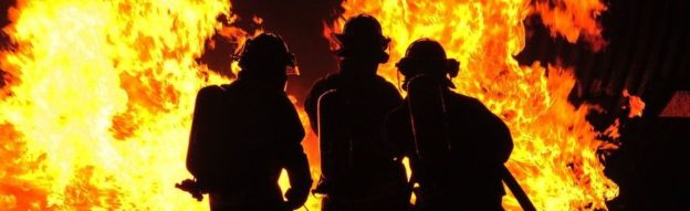 firefighters-573782_960_720